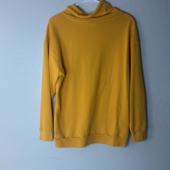 Yellow PINK/ Victoria secret sweater - Picture 2 of 3